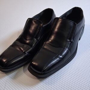 Sleek Black Men's Oxfords